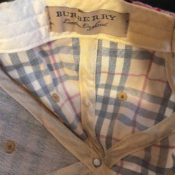 Hat - Picture 2 of 3